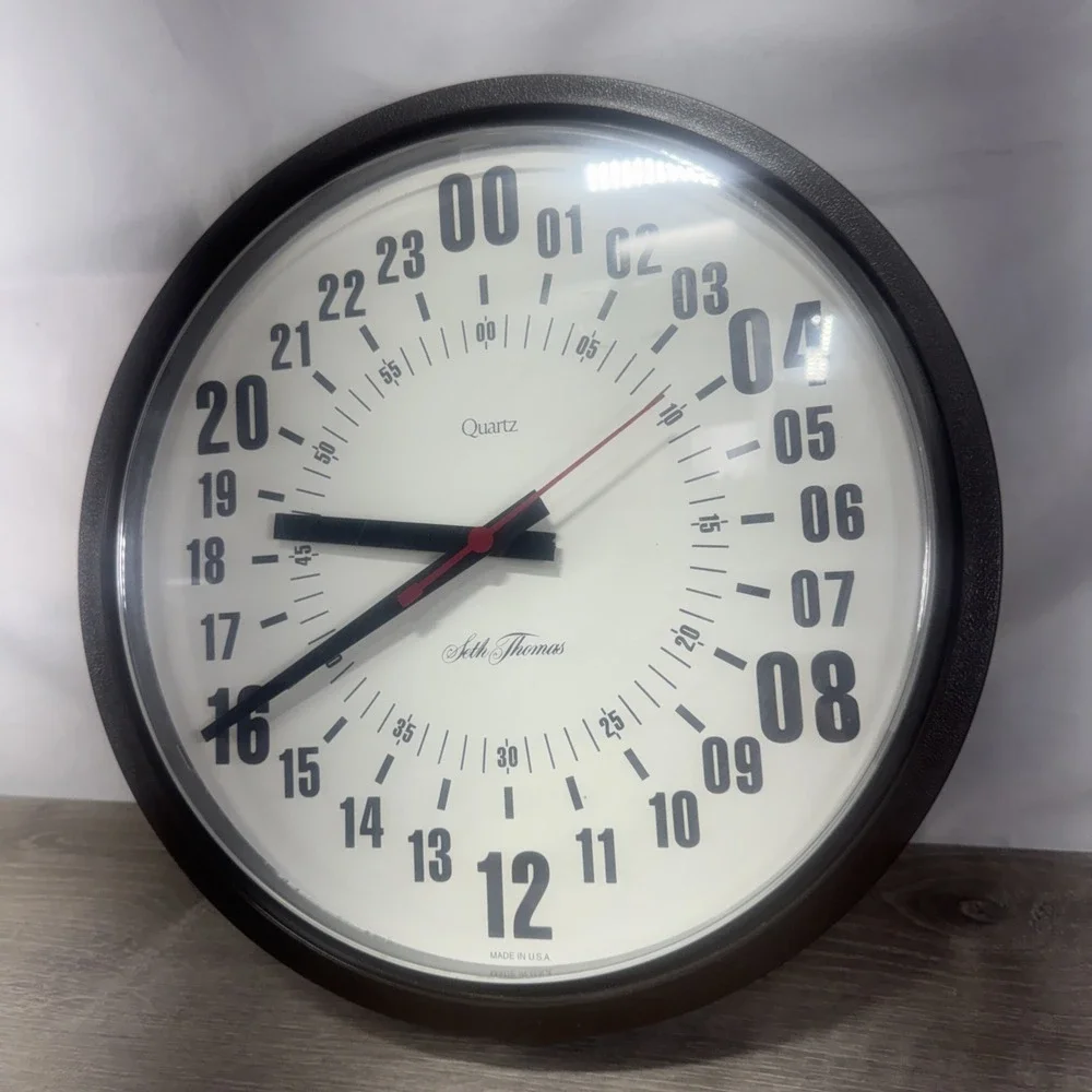 SETH THOMAS 24HR Military Time Wall Clock Model 0708  1-AA Battery 1984